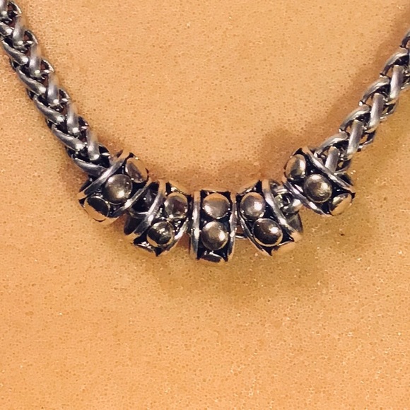 Chico’s necklace - Picture 2 of 4